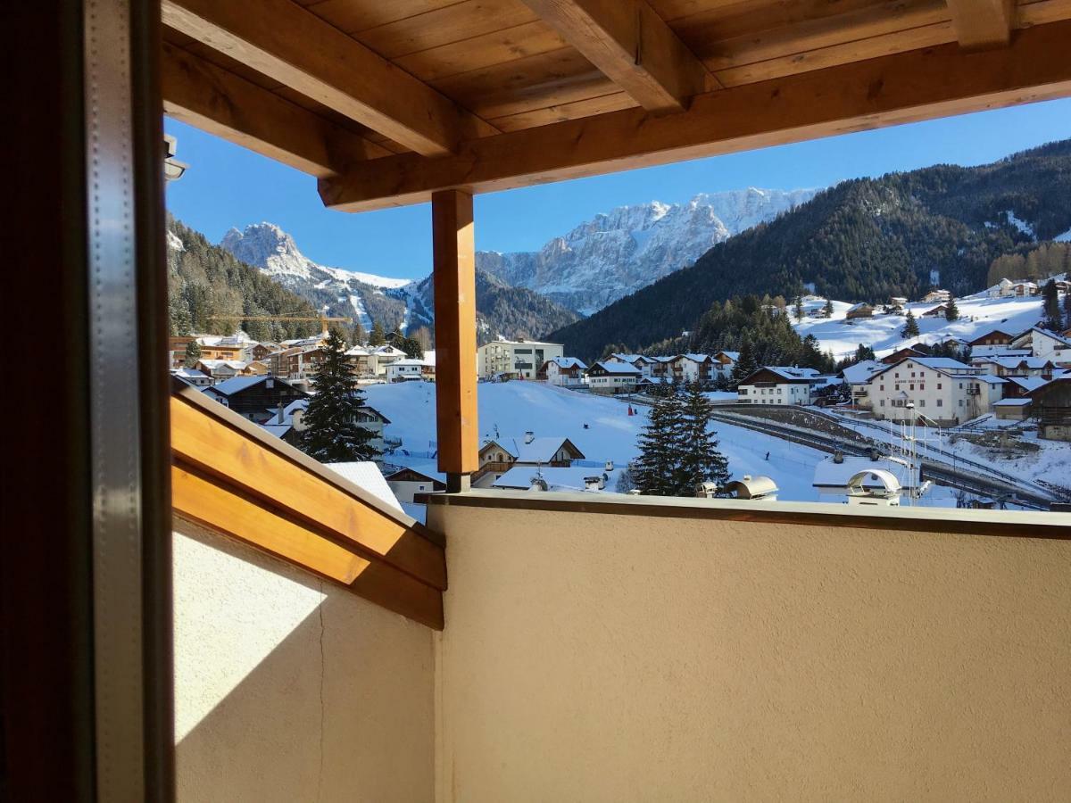 Santa Cristina Val GardenaLa Casa Dei Cuoriアパートメント エクステリア 写真